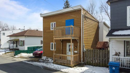 38 Rue Sullivan, House with 3 bedrooms, 1 bathrooms and null parking in Salaberry de Valleyfield QC | Card Image