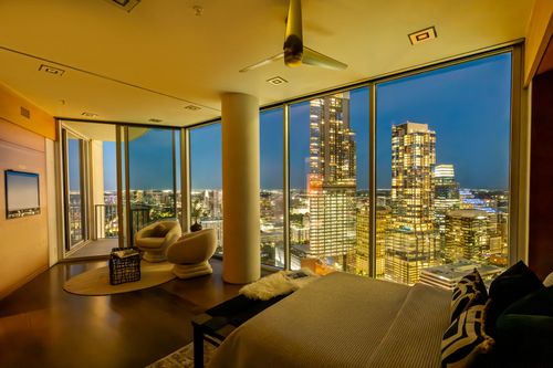 apt-4211-360 Nueces St, Austin, TX, 78701-4294 | Card Image
