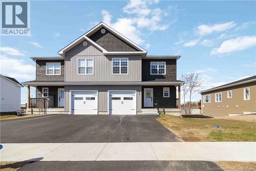 111 Glennorth St, Fredericton, NB, E3G0A3 | Card Image