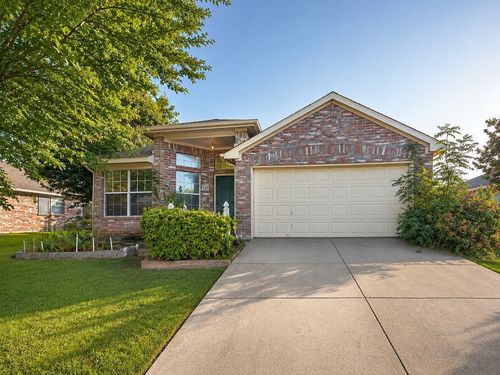 917 Bard Dr, Garland, TX, 75040-7569 | Card Image