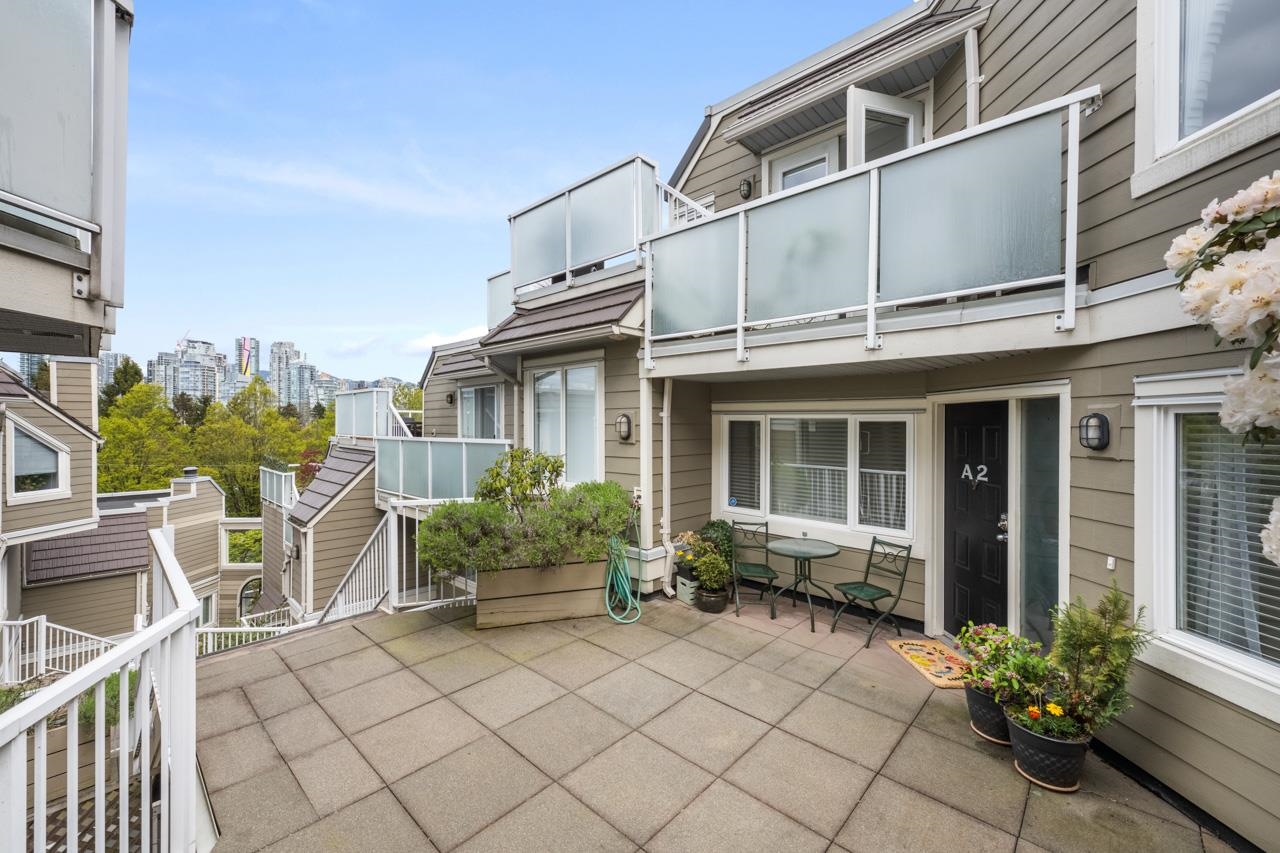 A2 - 1100 W 6 Th Avenue, Townhouse with 2 bedrooms, 1 bathrooms and 2 parking in Vancouver BC | Image 30