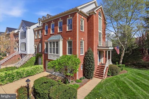 10454 Breckinridge Ln, FAIRFAX, VA, 22030-3425 | Card Image