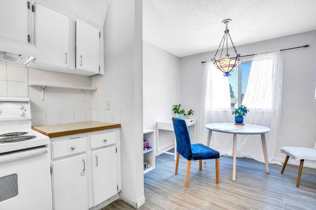 803 - 919 38 St Ne, Townhouse with 2 bedrooms, 2 bathrooms and 1 parking in Calgary AB | Image 5