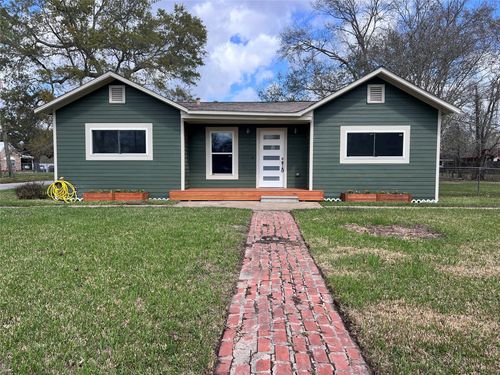 2701 Cornell St, Liberty, TX, 77575-5122 | Card Image