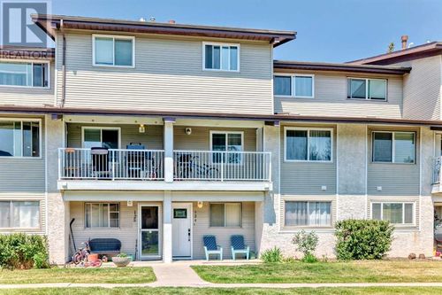 1222-200 Brookpark Dr Sw, Calgary, AB, T2W3E5 | Card Image