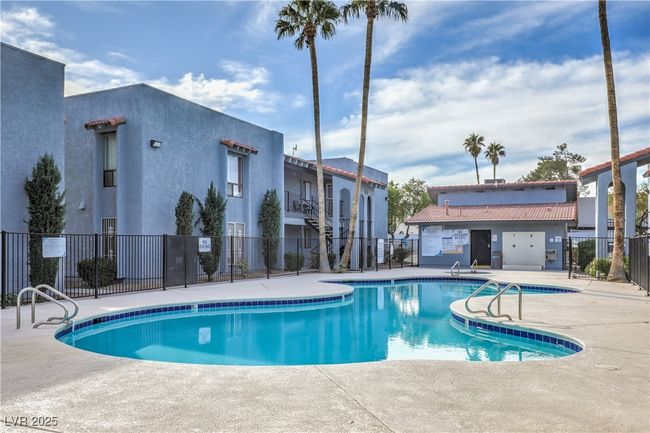 UNIT-11 - 5219 Caliente St, Condo with 2 bedrooms, 2 bathrooms and null parking in Las Vegas NV | Image 22