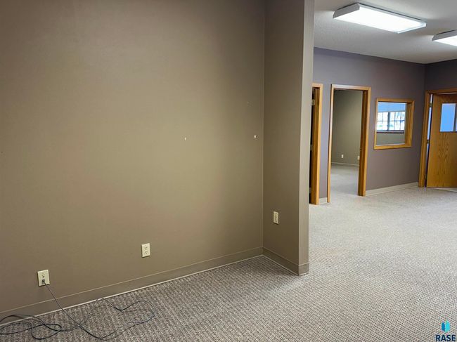 911 Sixth St, Home with 0 bedrooms, 2 bathrooms and null parking in Freeman SD | Image 64