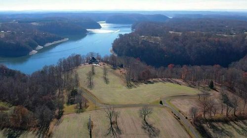 207 Cherry Loop, Jamestown, KY, 42629-8602 | Card Image