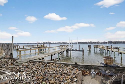 1551 Oakland Avenue, St Clair, MI, 48079 | Card Image