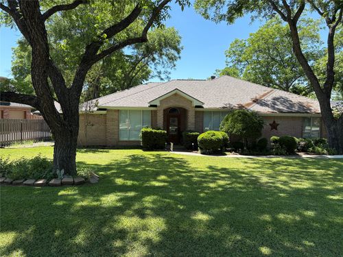8912 Green Leaves Dr, Granbury, TX, 76049-4713 | Card Image