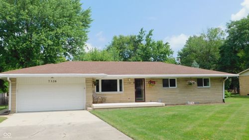 7326 Lowe Dr, Indianapolis, IN, 46226-1913 | Card Image