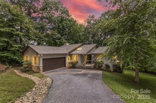 200 Waterford Dr, Mills River, NC, 28759-9674 | Card Image