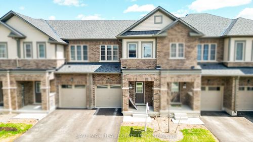 38 Senay Cir, Courtice, ON, L1E0H8 | Card Image