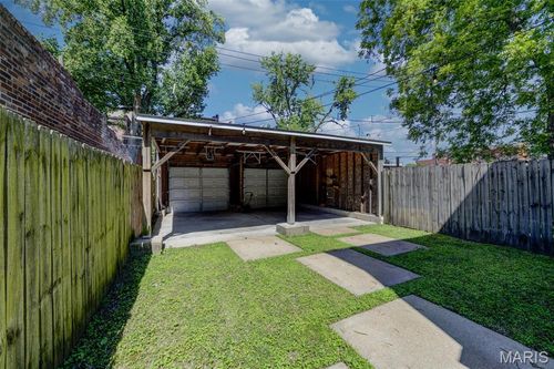 3435 Indiana Ave, Saint Louis, MO, 63118-3232 | Card Image