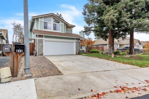 810 Coventry Cir, Brentwood, CA, 94513-2716 | Card Image