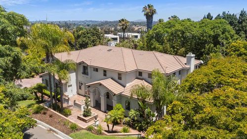 101 Lion Cir, Chula Vista, CA, 91910-3164 | Card Image