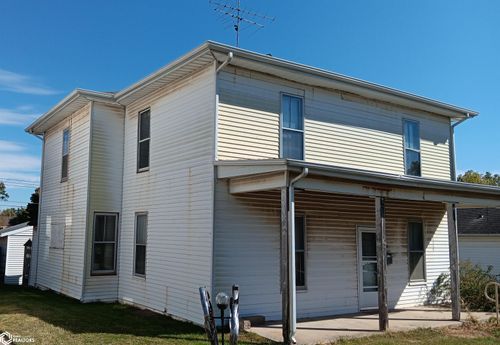 810 S 14th St, Burlington, IA, 52601-3938 | Card Image