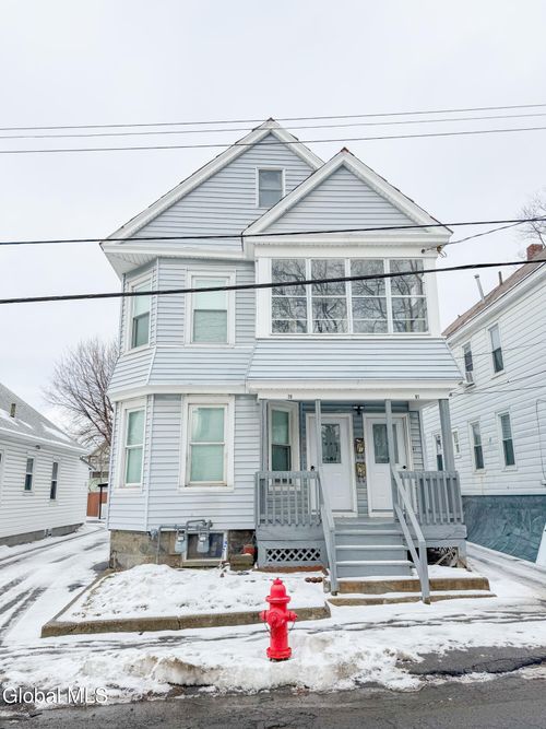 79 Western Pkwy, Schenectady, NY, 12304-1313 | Card Image