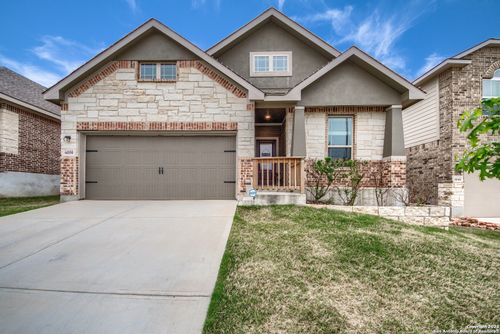 6050 Akin Cir, San Antonio, TX, 78261-4507 | Card Image