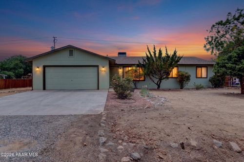 8275 E Tranquil Blvd, Prescott Valley, AZ, 86314-4383 | Card Image