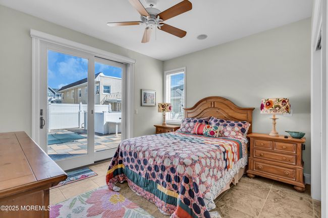 1st Floor 2nd Bedroom w/en suite full bath | Image 10