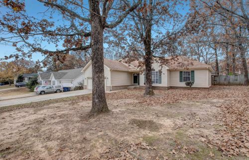 1075 Highland Blvd, Cabot, AR, 72023-6001 | Card Image