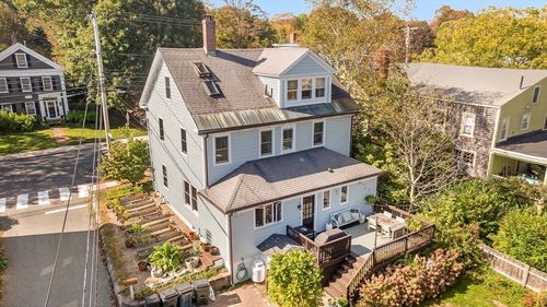 346 Merrimac St, Newburyport, MA, 01950-2021 | Card Image