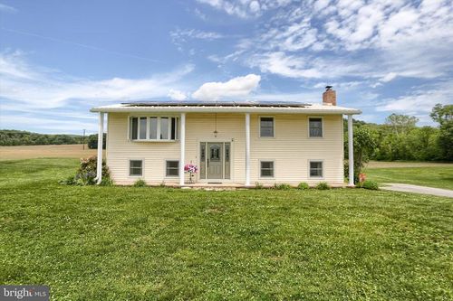 95 Pawnee Ln, HALIFAX, PA, 17032-9438 | Card Image