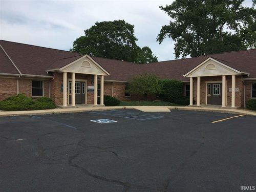 1435 N Michigan St, Plymouth, IN, 46563-1100 | Card Image