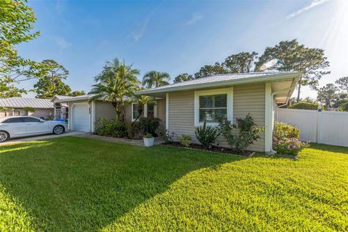 1566 Damask Ln, SEBASTIAN, FL, 32958-6539 | Card Image