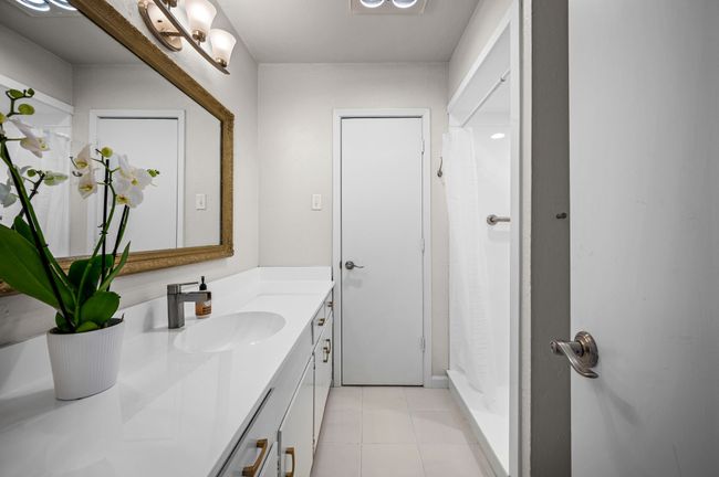 10654 Sandpiper Ln, House other with 3 bedrooms, 3 bathrooms and null parking in Dallas TX | Image 24