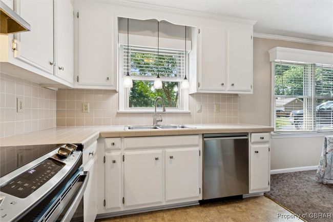 2855 Cypress Crest Ln, House other with 2 bedrooms, 2 bathrooms and null parking in Hayes VA | Image 17