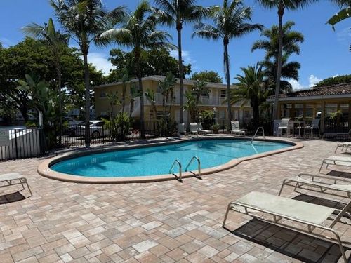 apt-13-4050 Ne 12th Ter, Oakland Park, FL, 33334-4603 | Card Image