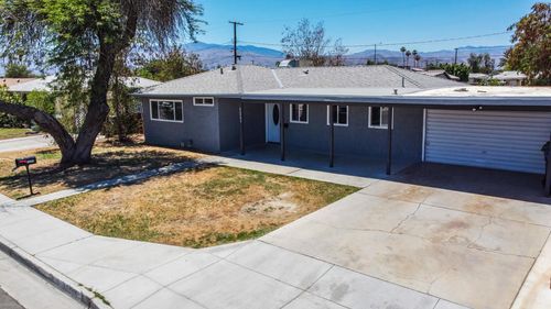 43595 King St, Indio, CA, 92201-2331 | Card Image