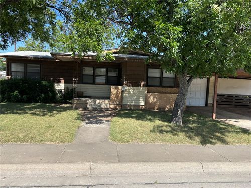 1918 Barrow St, Abilene, TX, 79605-5216 | Card Image