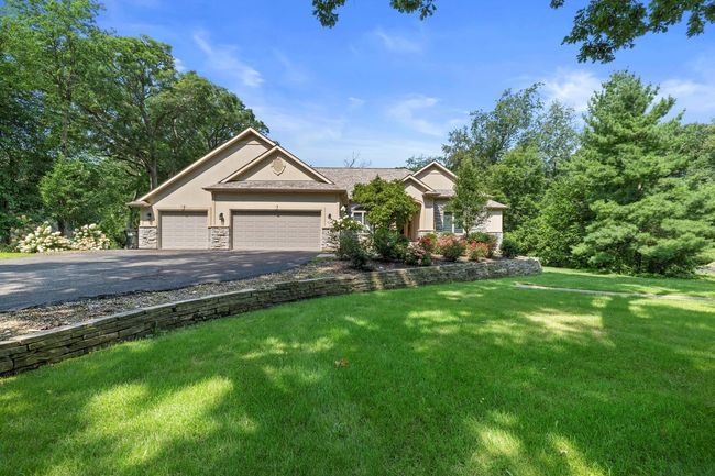 10605 Red Hawk Ln, House other with 5 bedrooms, 4 bathrooms and 3 parking in Spring Grove IL | Image 4
