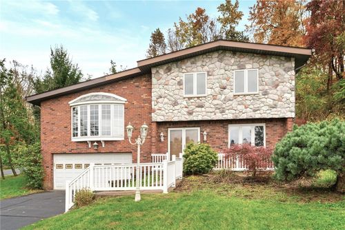 735 State Route 130, Trafford, PA, 15085-1643 | Card Image