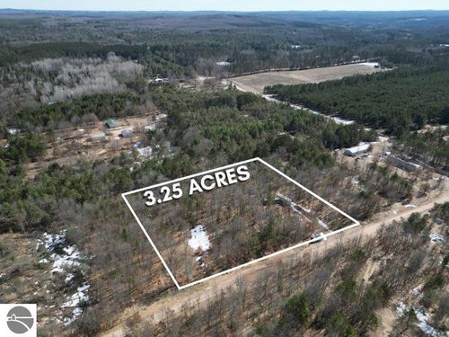 Lot B 2664 W 14 Rd, Mesick, MI, 49668-9721 | Card Image