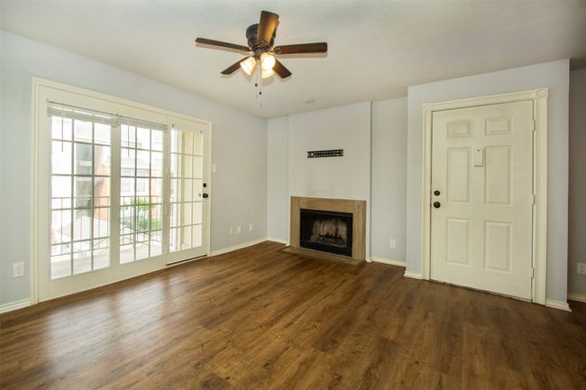 APT-213 - 1505 E Interstate 30, Condo with 1 bedrooms, 1 bathrooms and null parking in Garland TX | Image 9