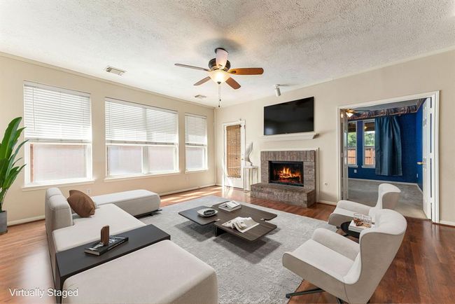20535 Spring Bluff Ln, House other with 3 bedrooms, 2 bathrooms and 2 parking in Spring TX | Image 7