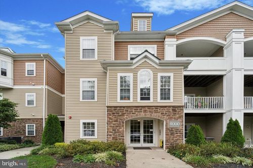 4102-4000 Village Way 102 Village, UPPER CHICHESTER, PA, 19061 | Card Image