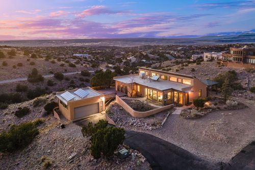 5 Pine Rd, Placitas, NM, 87043-9133 | Card Image