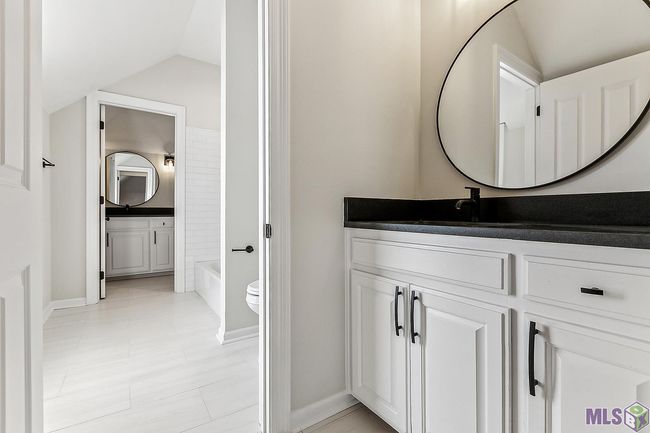 9815 Myrtle Ln, House other with 5 bedrooms, 5 bathrooms and 2 parking in Baton Rouge LA | Image 27