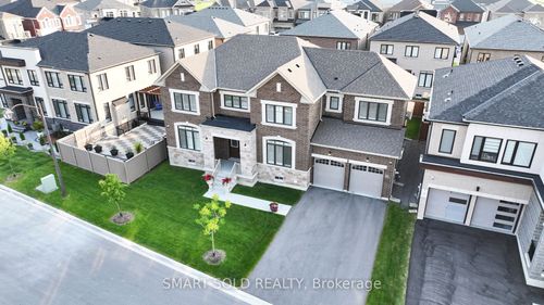 172 Steam Whistle Dr, Stouffville, ON, L4A4X5 | Card Image