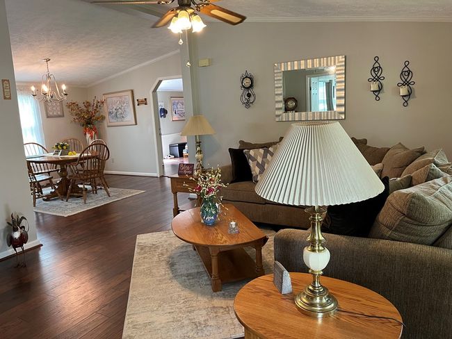 619 Valley Loop Rd, House other with 3 bedrooms, 2 bathrooms and null parking in Tazewell VA | Image 18