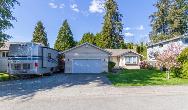 22715 Balabanian Circle, House other with 3 bedrooms, 2 bathrooms and 8 parking in Maple Ridge BC | Image 26