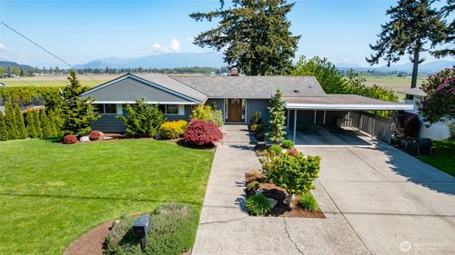 12103 Hilynn Dr, Burlington, WA, 98233-3581 | Card Image