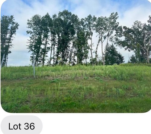 1733 N 100 W, La Porte, IN, 46350-8012 | Card Image