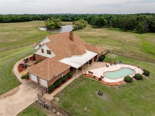 498 Big Horn Rd, McAlester, OK, 74501-4145 | Card Image