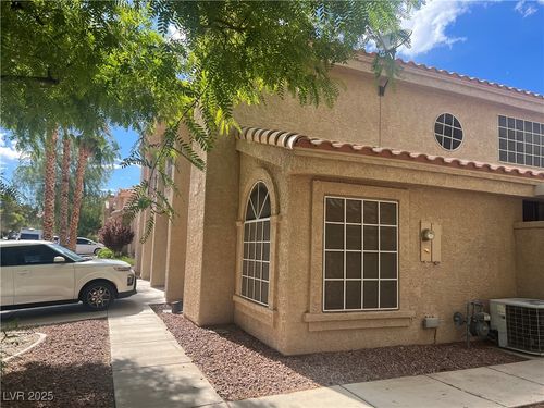 2808 Briar Knoll Dr, Henderson, NV, 89074-7009 | Card Image
